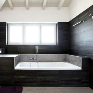 crédence baignoire béton ciré