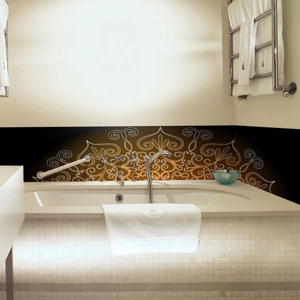 crédence-baignoire-mandala-orange.jpg crédence baignoire mandala orange