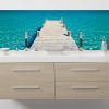 Habillage mur salle de bains, crédence étanche et décorative, photo ponton mer bleue