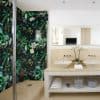 Décor Végétal, trompe-l’œil salle de bains ambiance Nature panneau de douche